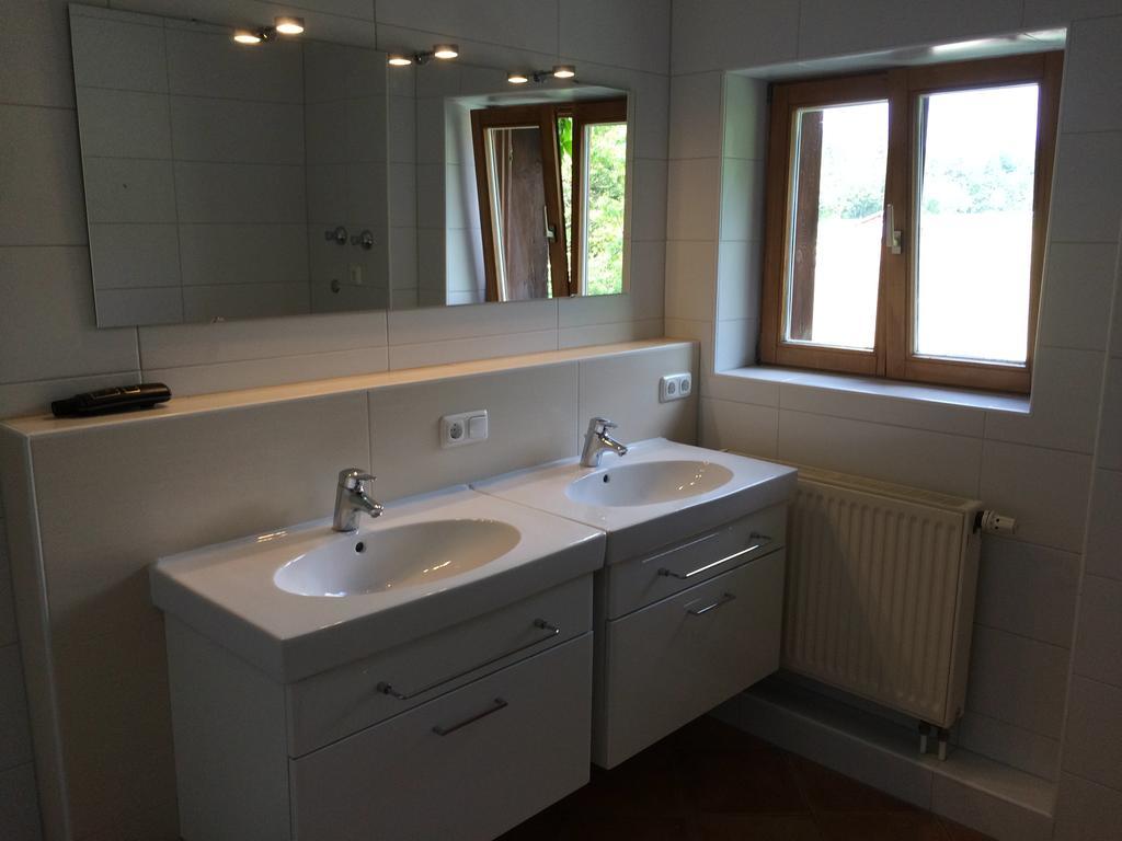 Gaestehaus Brandnerhof Garmisch-Partenkirchen Camera foto